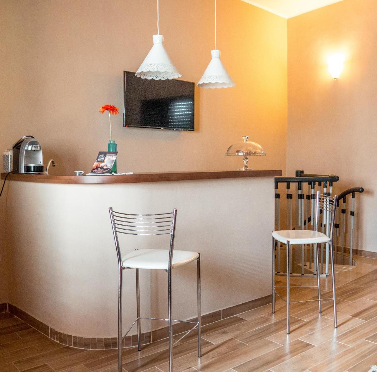 B&B A Casa Di Maybe Caserta Buitenkant foto